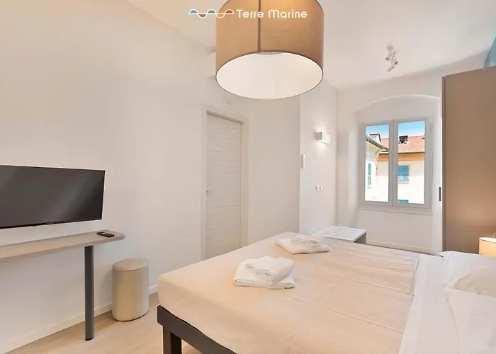 The Cavour, Terremarine 公寓